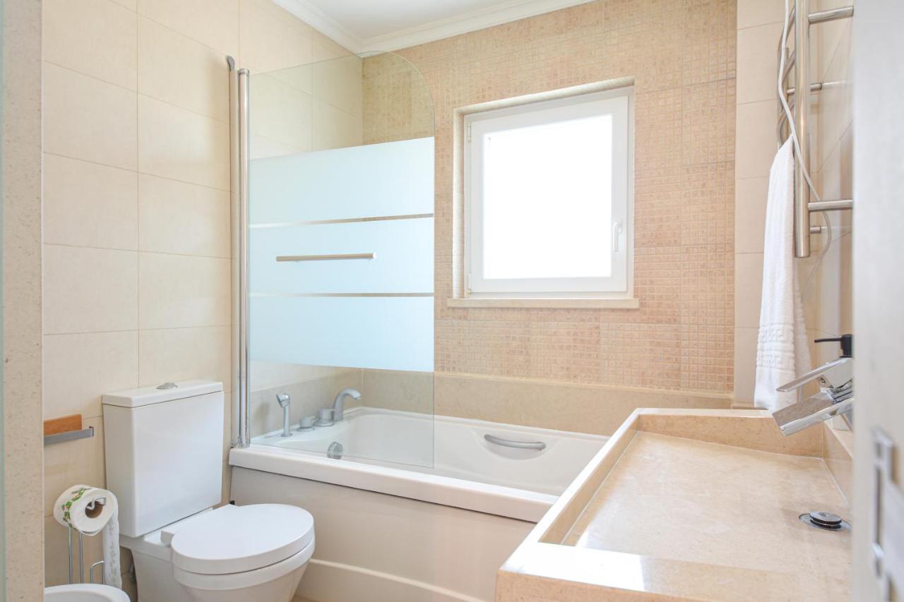Aroeira Villa With Heated Pool By Golf Course, Beach And Lisbon Dış mekan fotoğraf