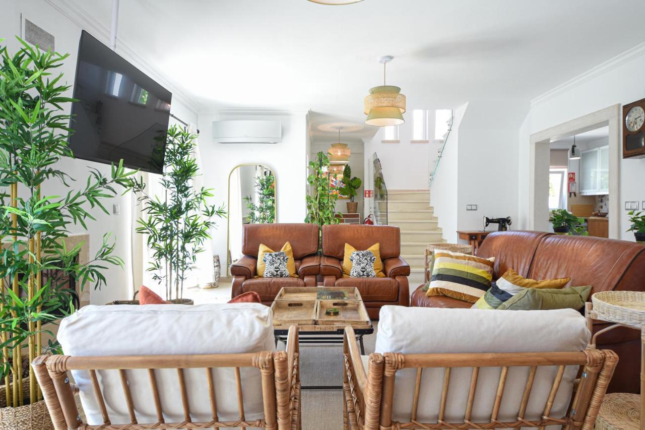 Aroeira Villa With Heated Pool By Golf Course, Beach And Lisbon Dış mekan fotoğraf