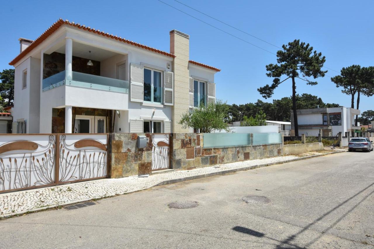 Aroeira Villa With Heated Pool By Golf Course, Beach And Lisbon Dış mekan fotoğraf