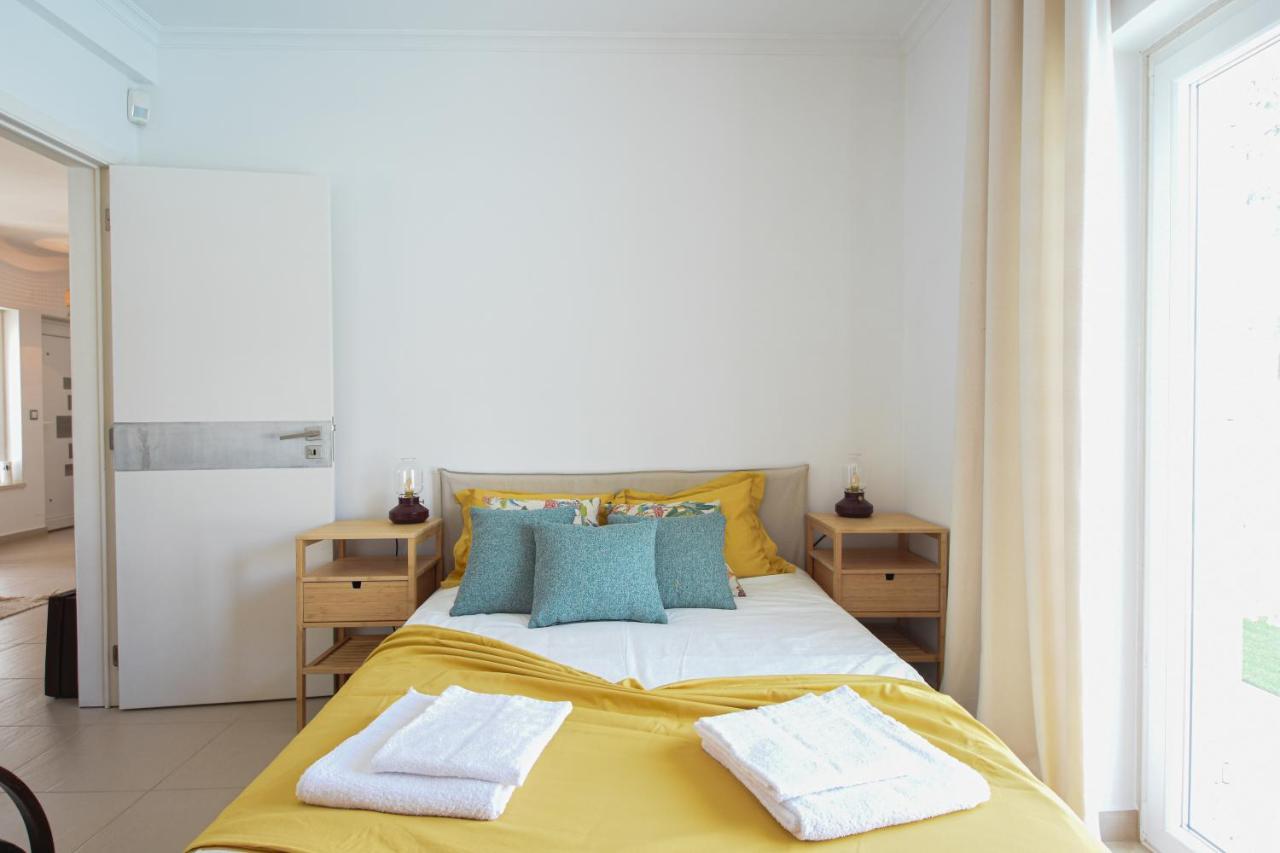 Aroeira Villa With Heated Pool By Golf Course, Beach And Lisbon Dış mekan fotoğraf